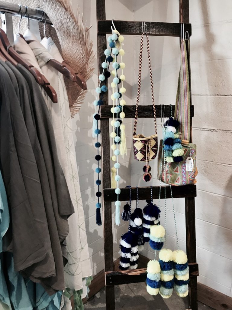 HALEIWA & KAILUA-GUAVA boutique- HAWAII- pompoms