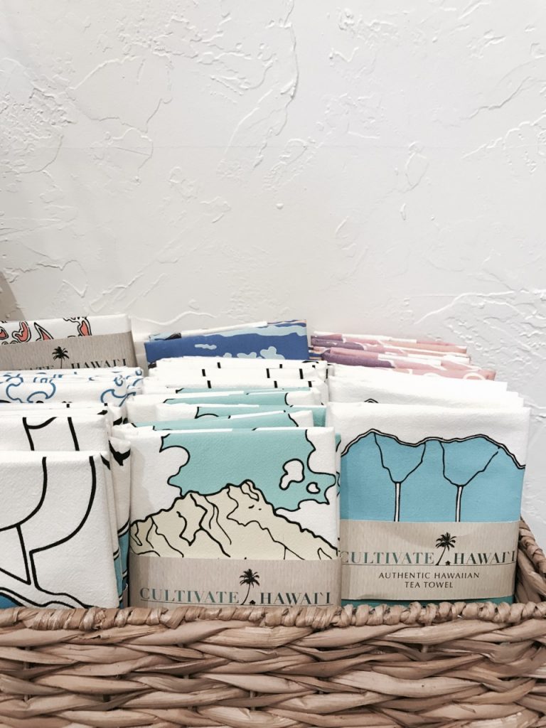 HALEIWA & KAILUA-GUAVA shop- HAWAII- tea towels